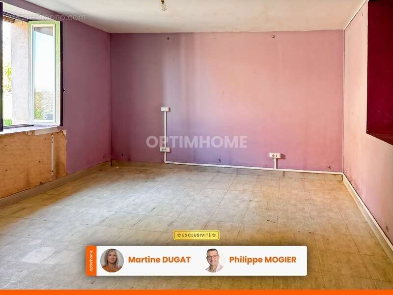 Maison à TREZELLES