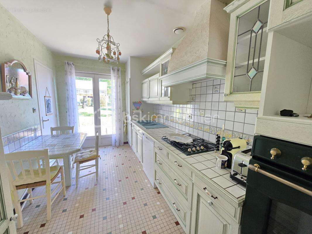 Maison à COULANGES-LES-NEVERS