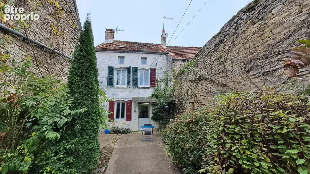 Photo Appartement à Argentenay au prix de 78 000€
