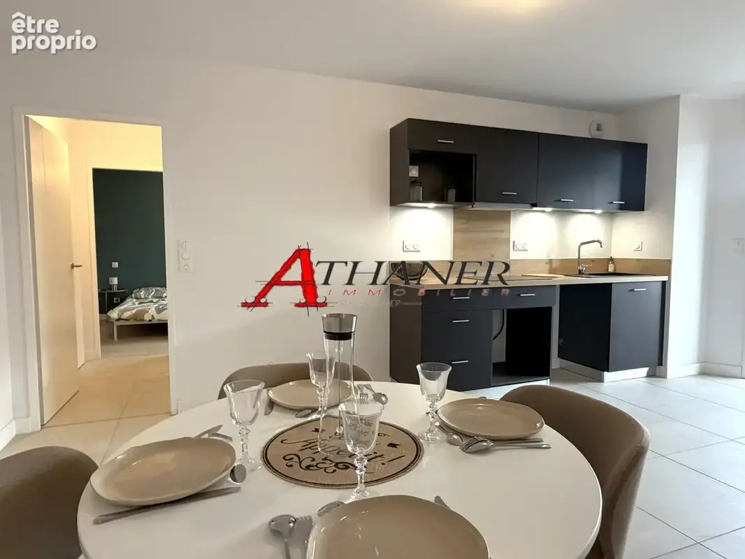 Appartement T3 de 79m2 - Terrasse, Jardin & Garage - Canet Village - photo 3