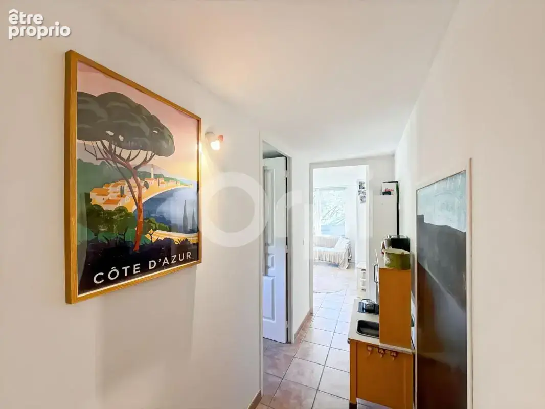 COUP DE COEUR – Maison familiale de 200 m² avec piscine, vue panoramique et T2 indépendant - photo 10