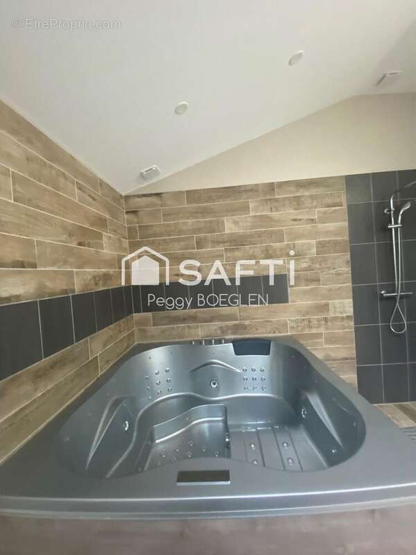 Photo 6 - Maison à BONNINGUES-LES-ARDRES