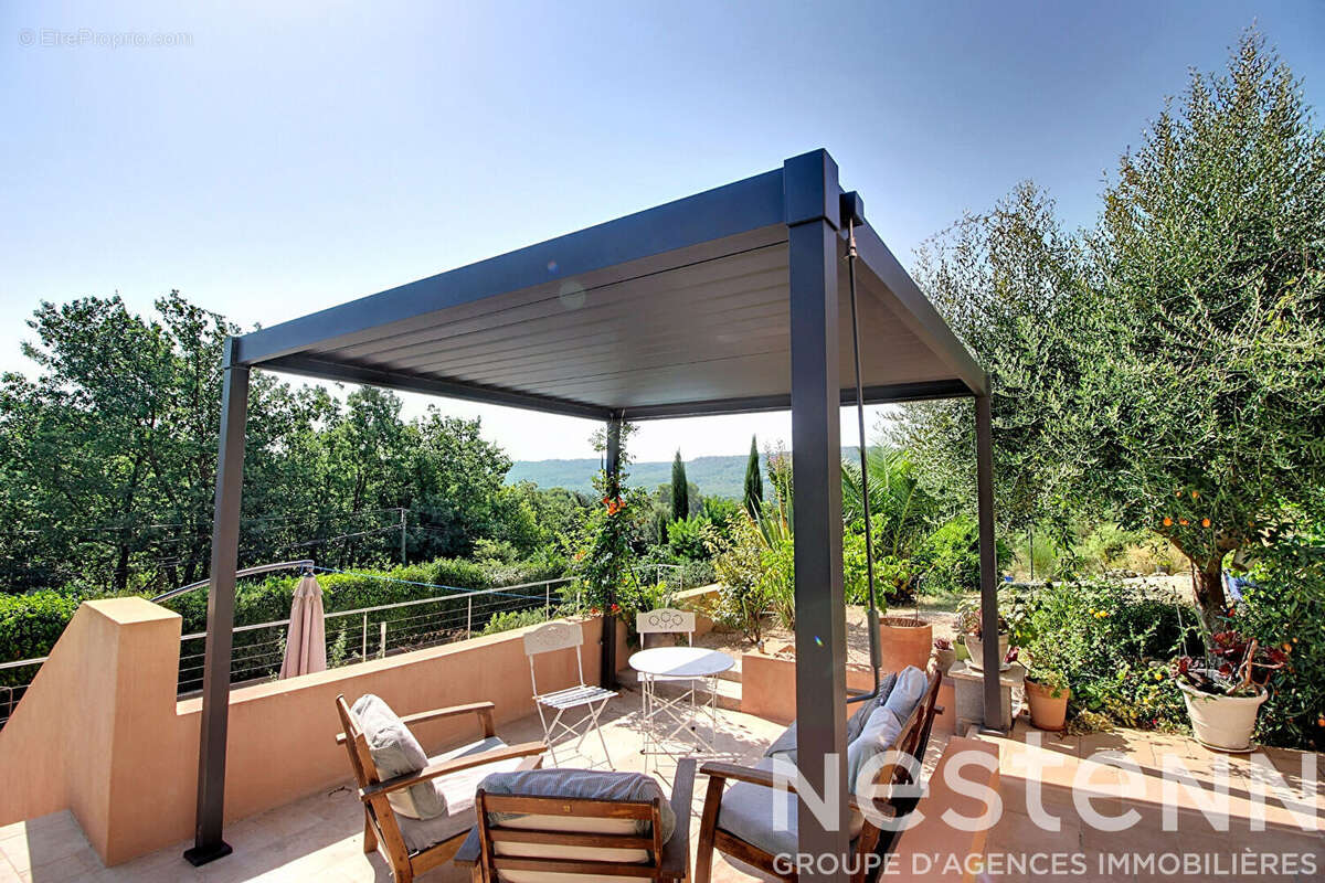 A VENDRE ! VILLECROZE - Maison 147 m² avec piscine et superbe vue dégagée - photo 18