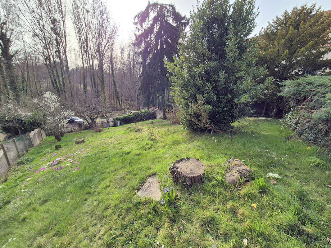 Maison à ELANCOURT