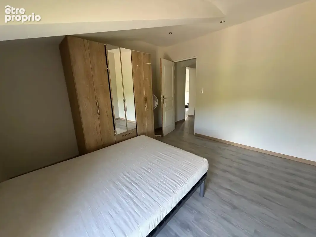 Maison à vendre avec un grand atelier en périphérie de Luzy - photo 13