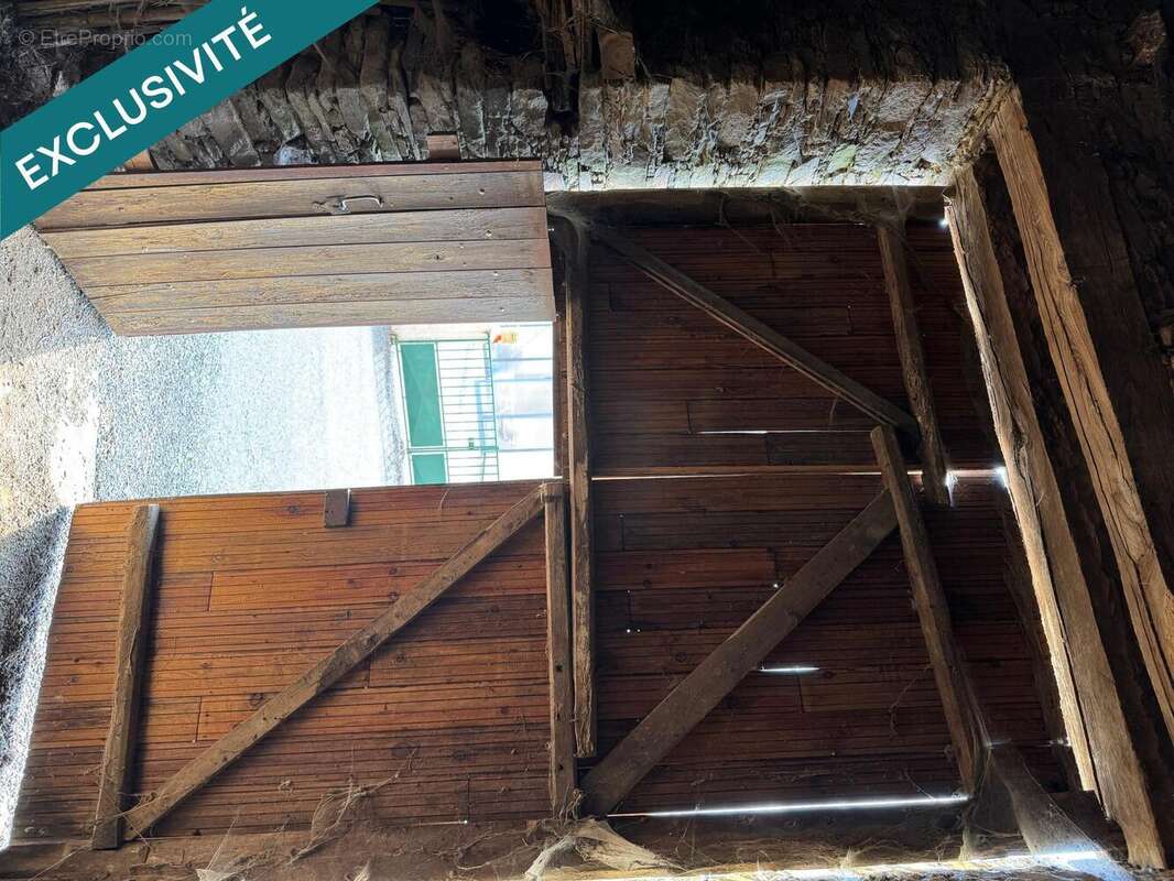 Maison 89 m² à Oradour-Sur-Vayres  - photo 3