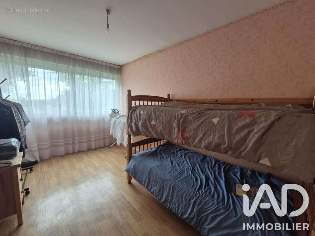 Appartement 74 m² à Brest  - photo 7