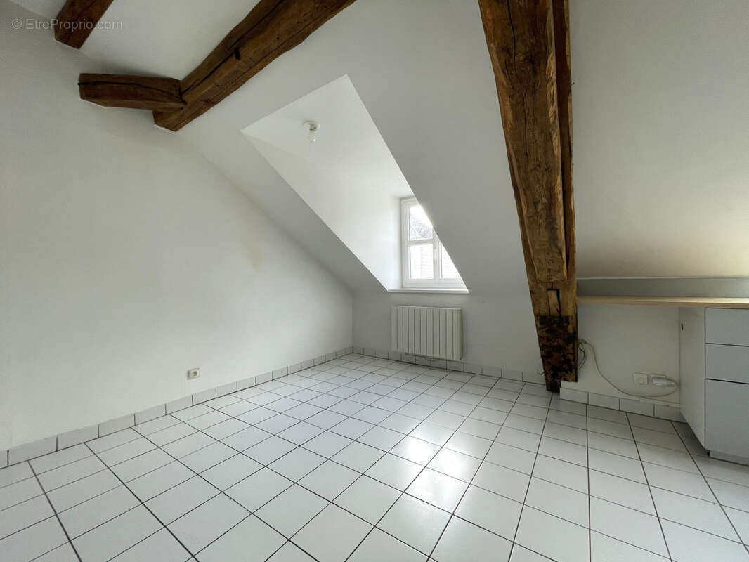 Appartement type 4 quartier cathedrale - photo 6