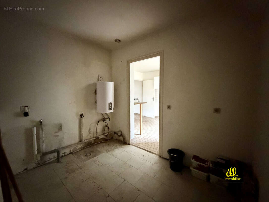 Maison à VIREUX-MOLHAIN