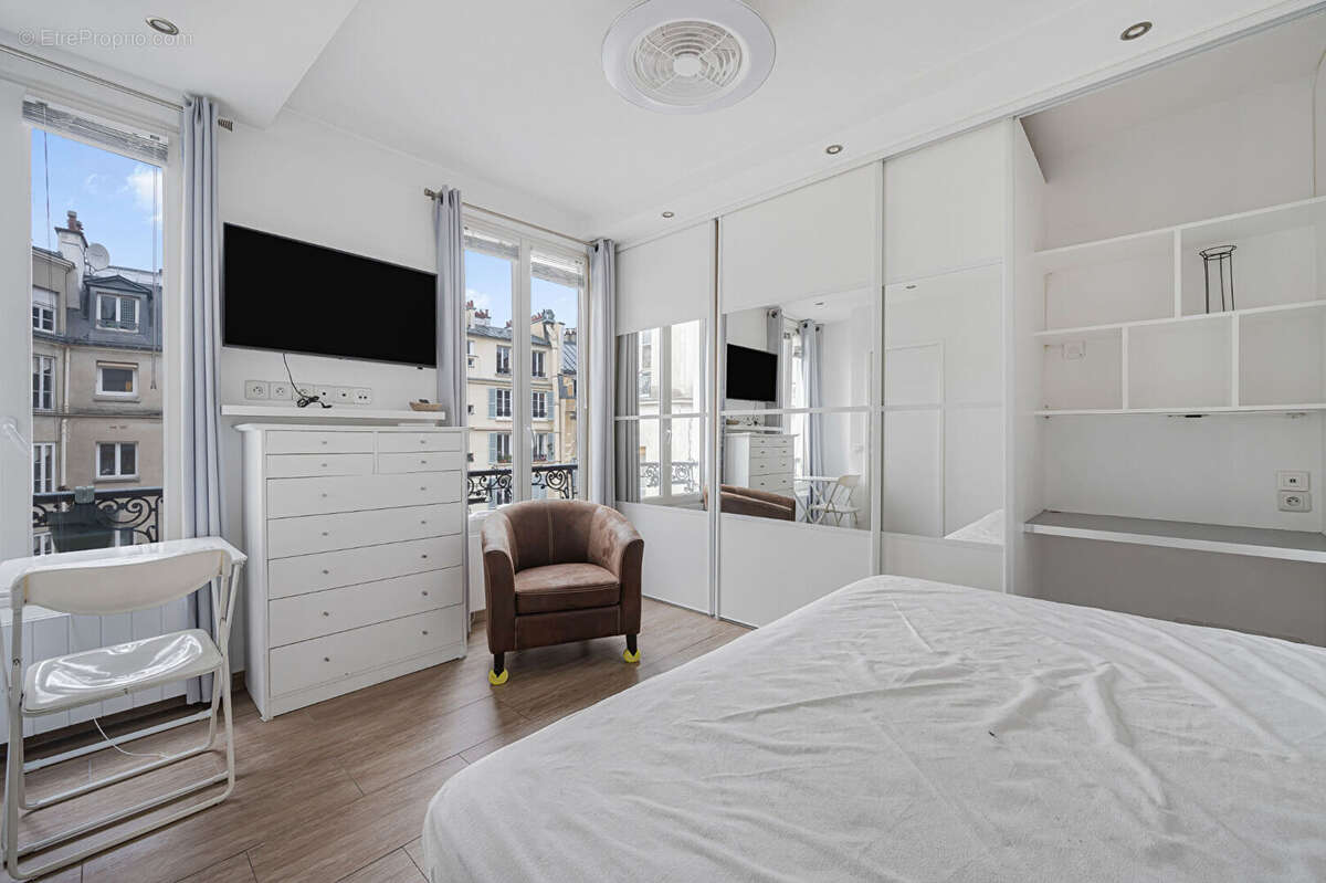 Appartement à PARIS-5E