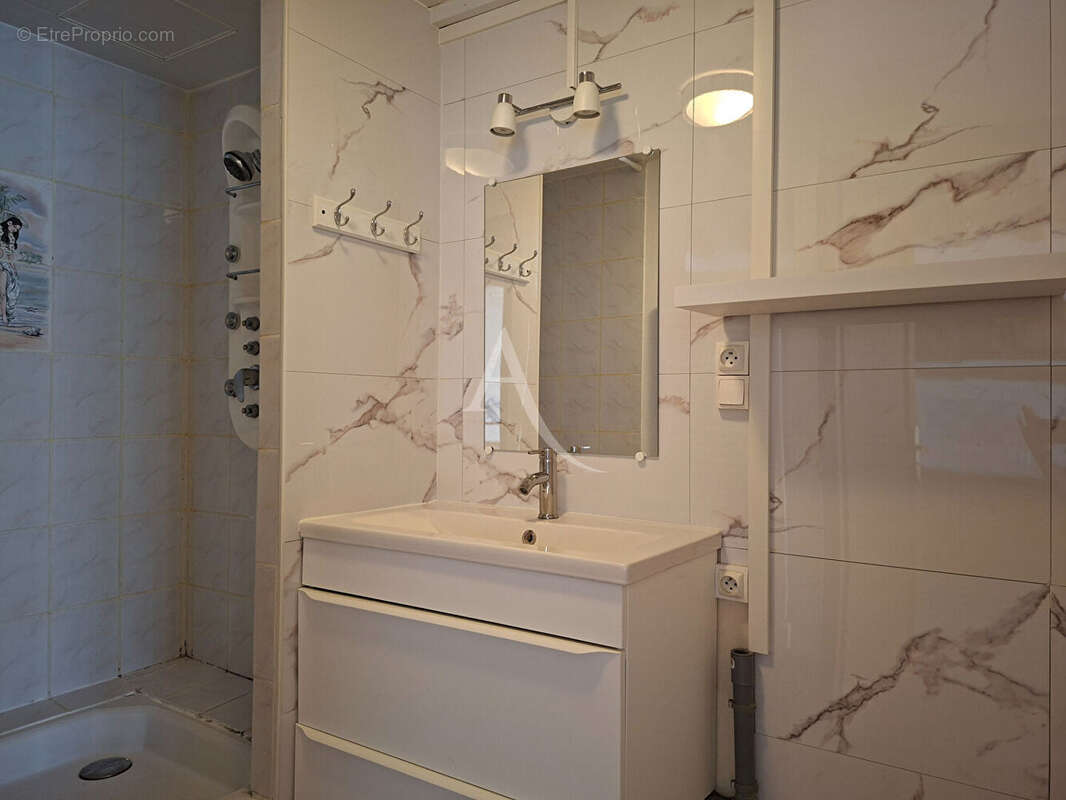 Appartement plein centre LA BERNERIE - photo 5
