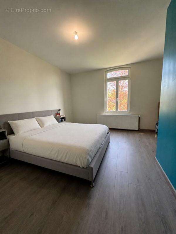 NOUVEAUTÉ – Maison de caractère rénovée de 183 m² avec fort potentiel - photo 13
