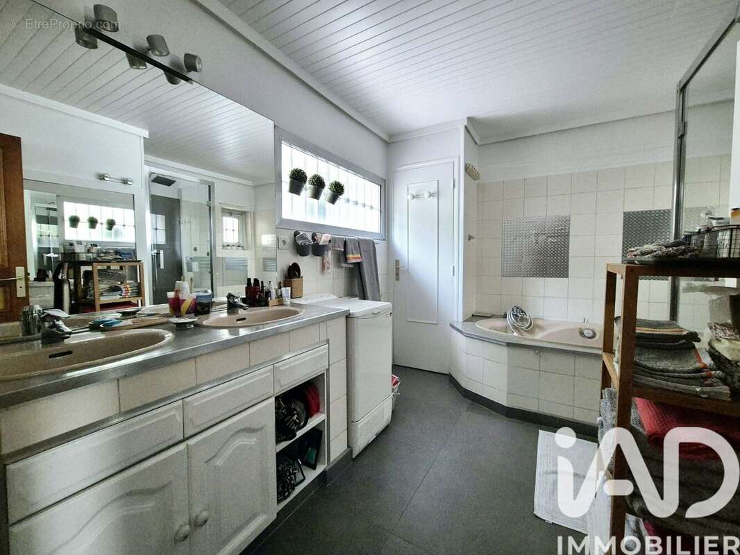 Photo 6 - Maison à CHOISY-LE-ROI