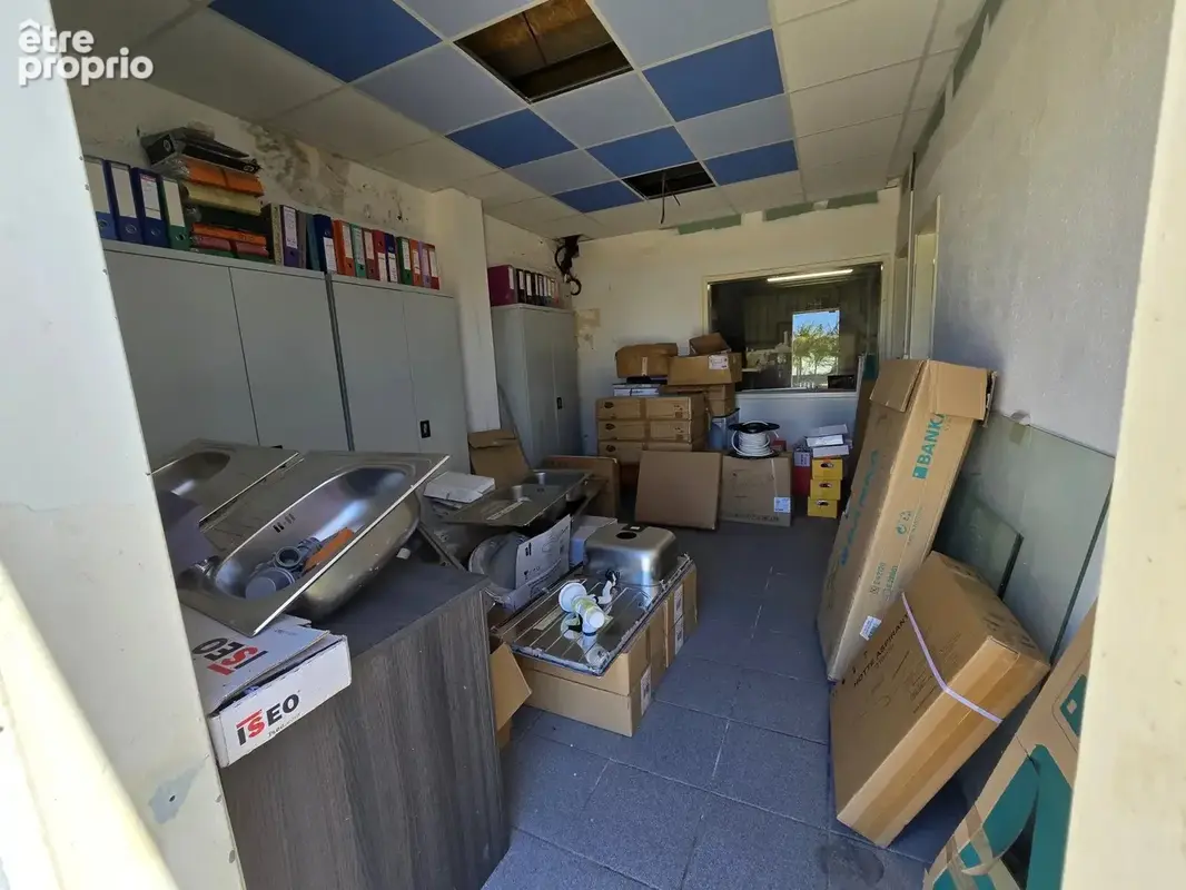 Commerce 456 m² à vendre à Sainte-Marie (97438) - photo 5