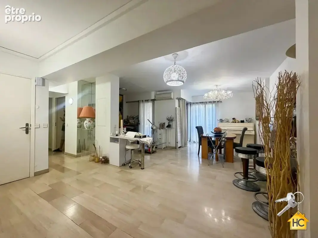 Appartement 5 pièces à Cannes - photo 1