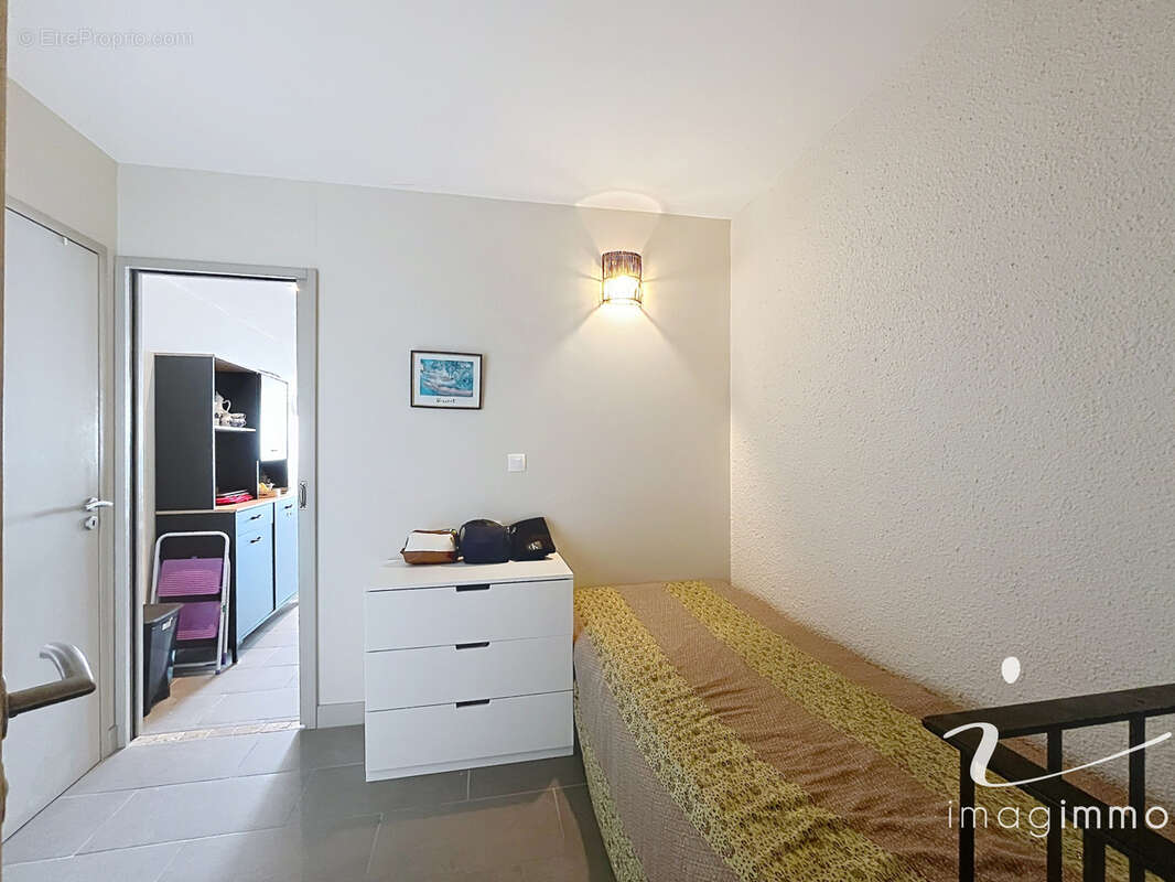 VENTE INTERACTIVE - Duplex F2 cabine en première ligne avec garage - photo 6