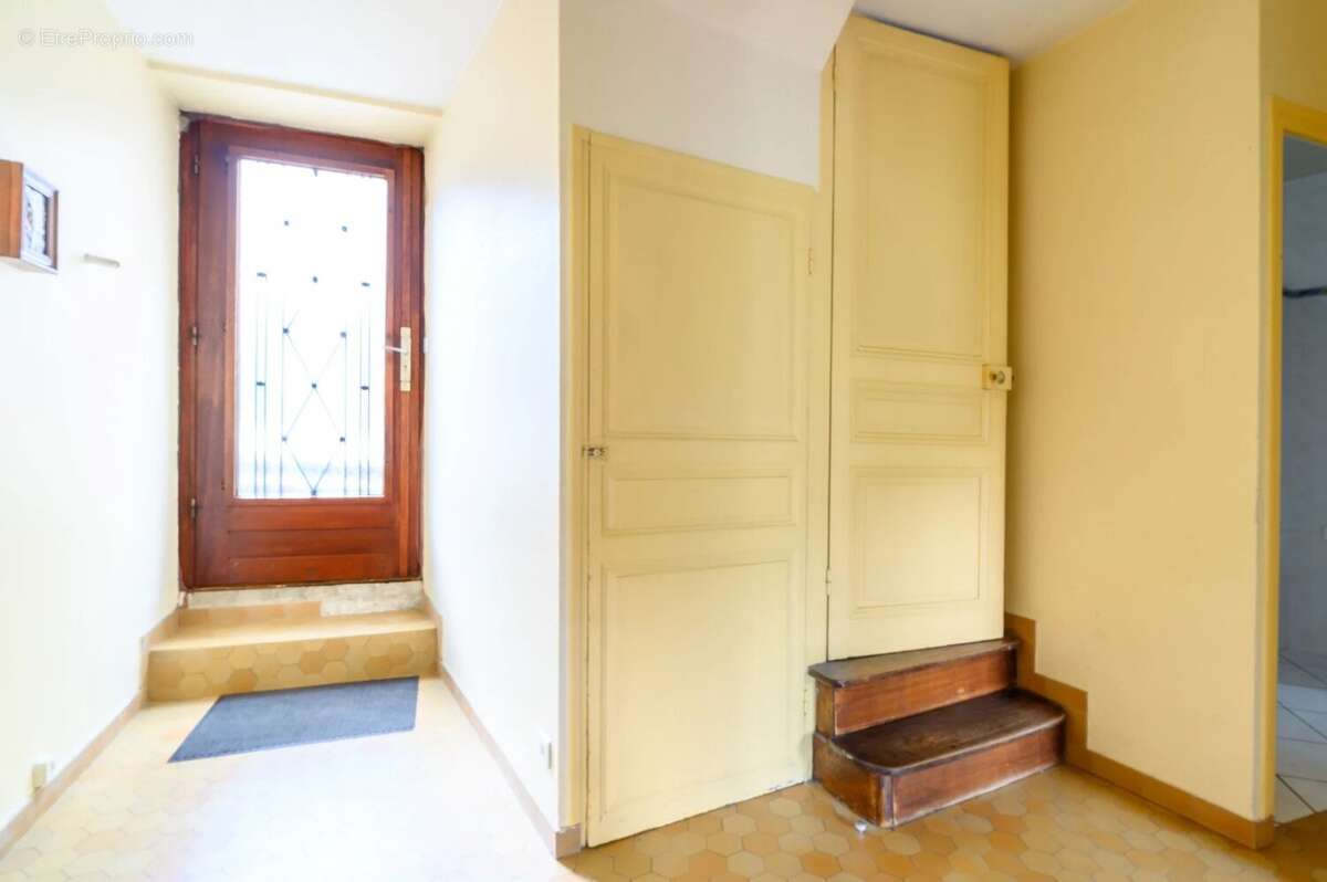 Maison à CHAMBOST-ALLIERES