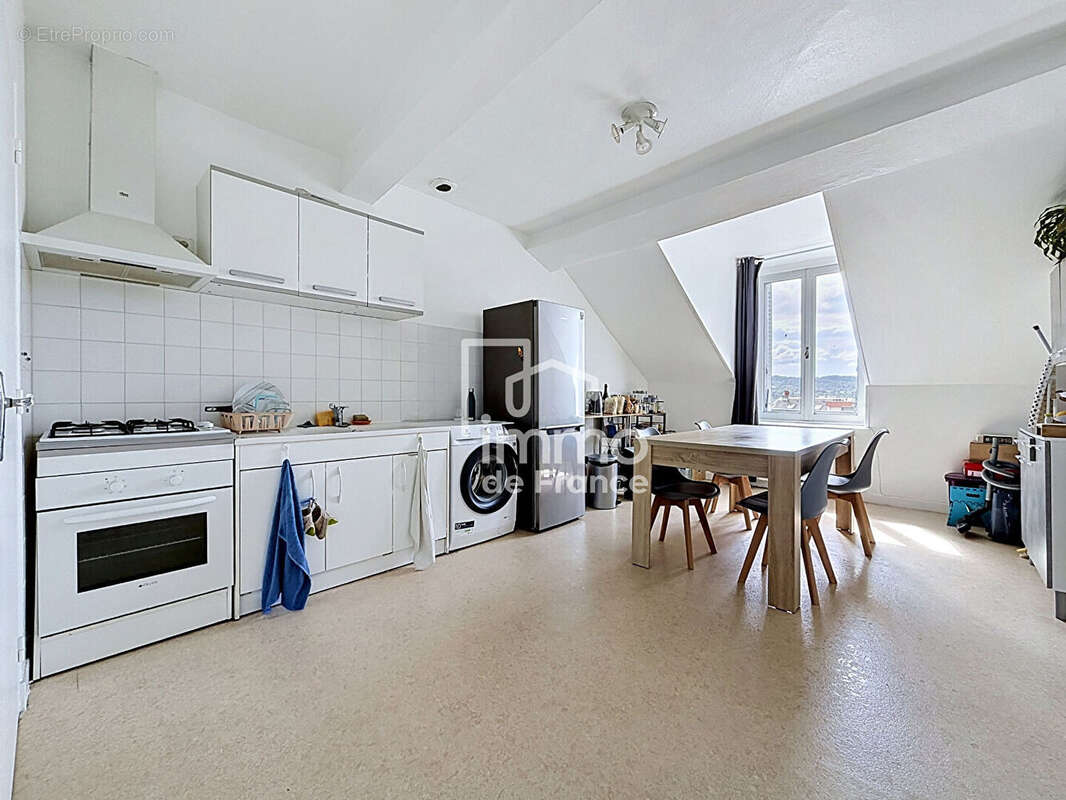 Appartement à OYONNAX