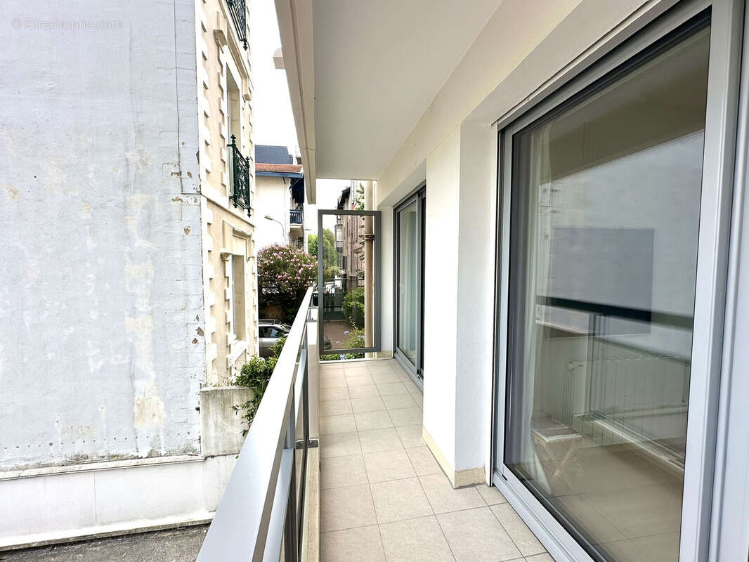 Biarritz - vente viager occupe - 50m2 - asc - photo 3