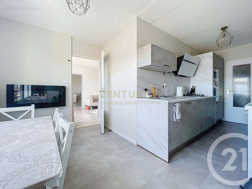 Appartement à VILLEFONTAINE