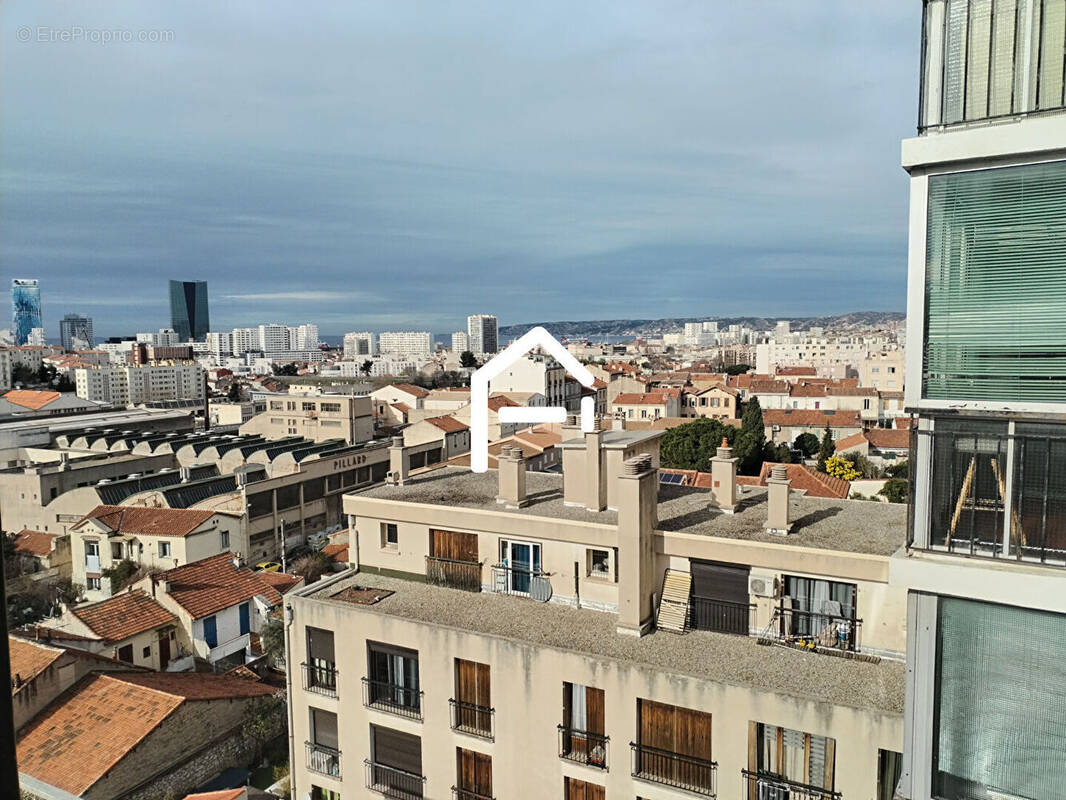 Appartement à MARSEILLE-14E