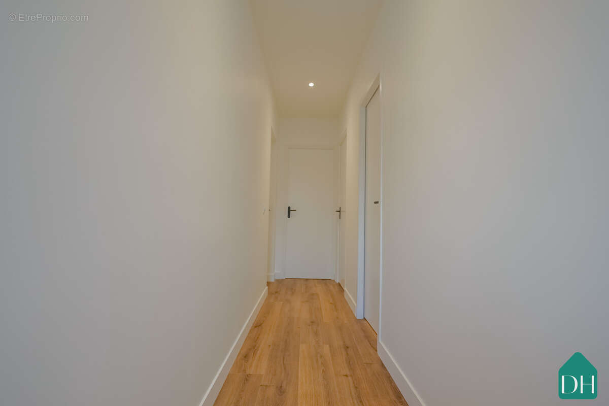 Maison clefs en main 4 chambres - LOQUIDY/SAINT-FELIX - NANTES - photo 13