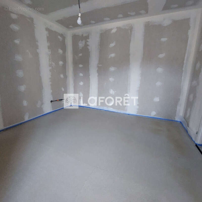 Immeuble de rapport Beaucourt 8 pièce(s) 350 m2 - photo 4