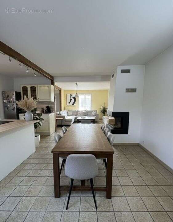 Maison à CHAMARANDE