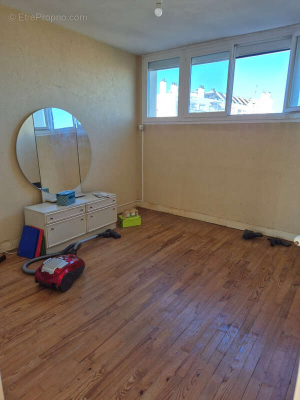 Appartement à TARBES