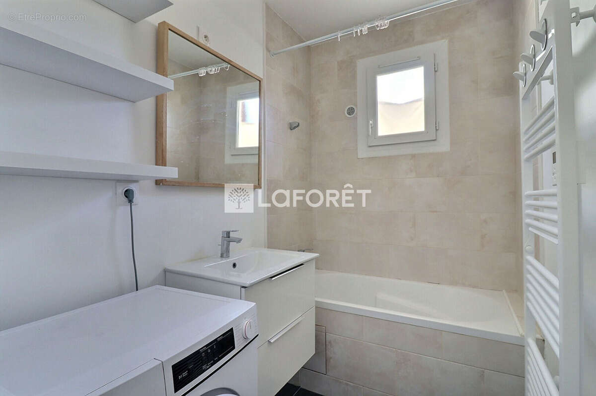 Appartement à SAINT-OUEN