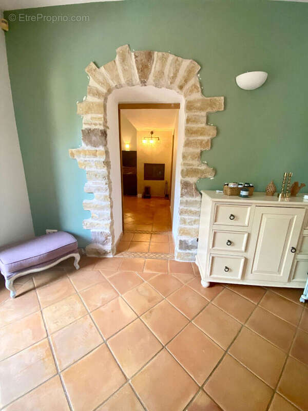Maison à MEYREUIL