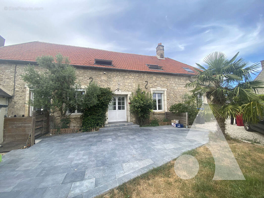 Maison à MORIENVAL