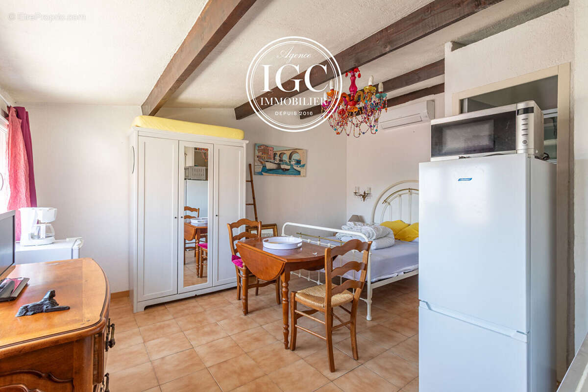 MAISON T3 + DEPENDANCE T1 - 126 m² sur parcelle de 311m² -- MARIGNANE - photo 15