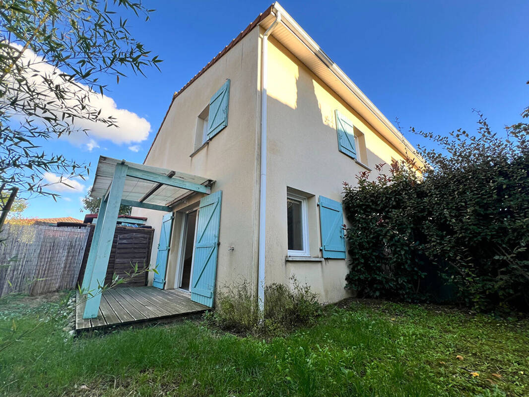 Appartement à GAGNAC-SUR-GARONNE