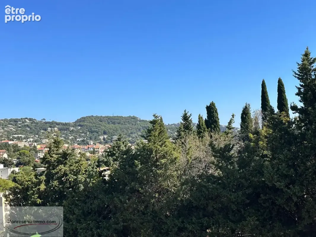 Photo Appartement à Le Cannet au prix de 260 000€