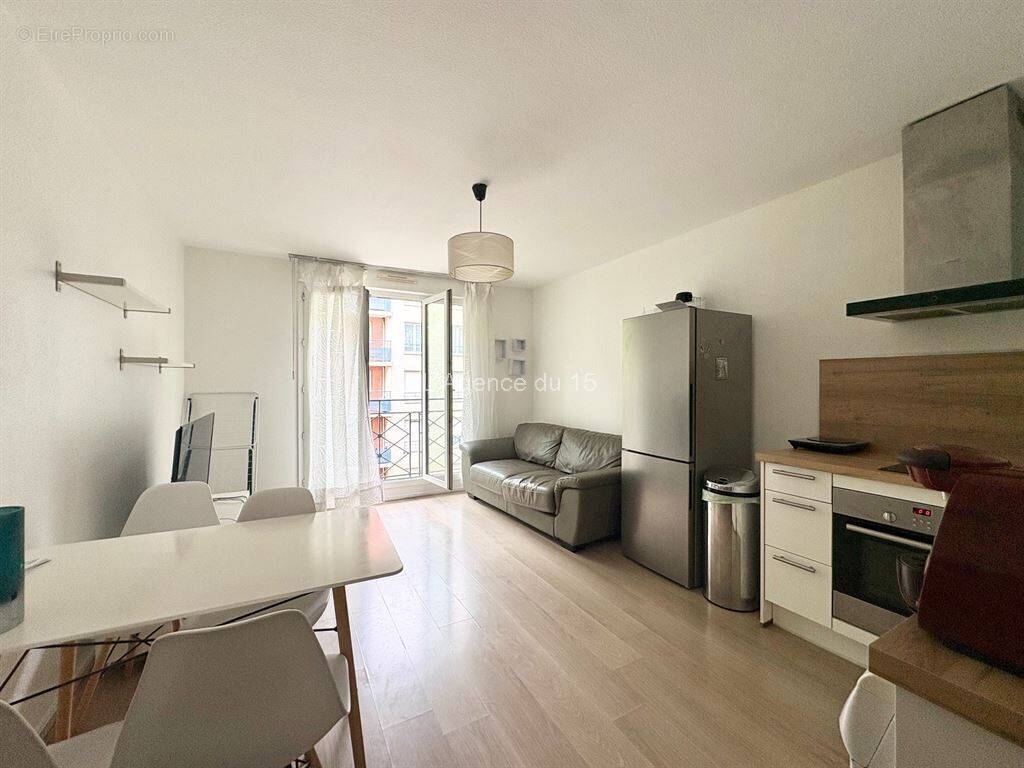 Appartement à ISSY-LES-MOULINEAUX