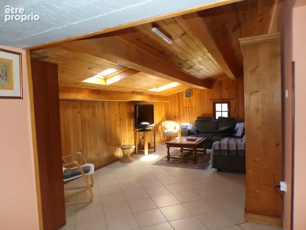 Maison familiale en pierre   4 chambres   130 m2   Saint-André-en-Vivarais (proche Saint-Bonnet-le-Froid) - photo 8