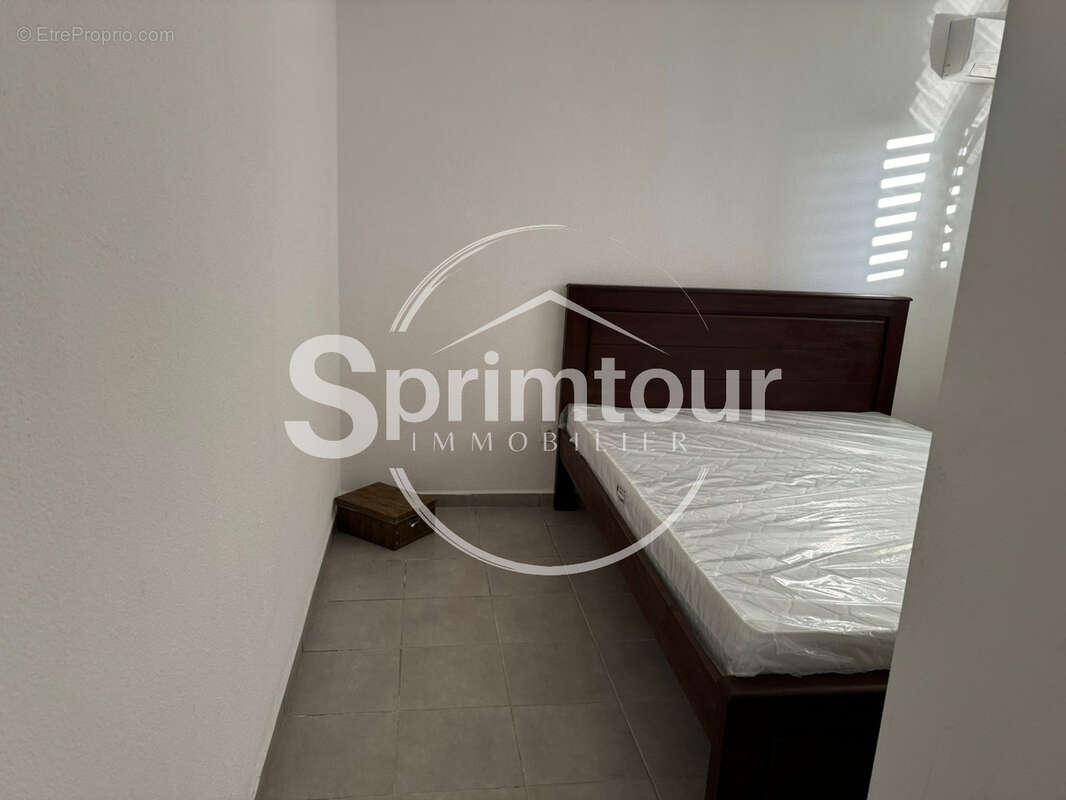 Appartement à PETIT-BOURG