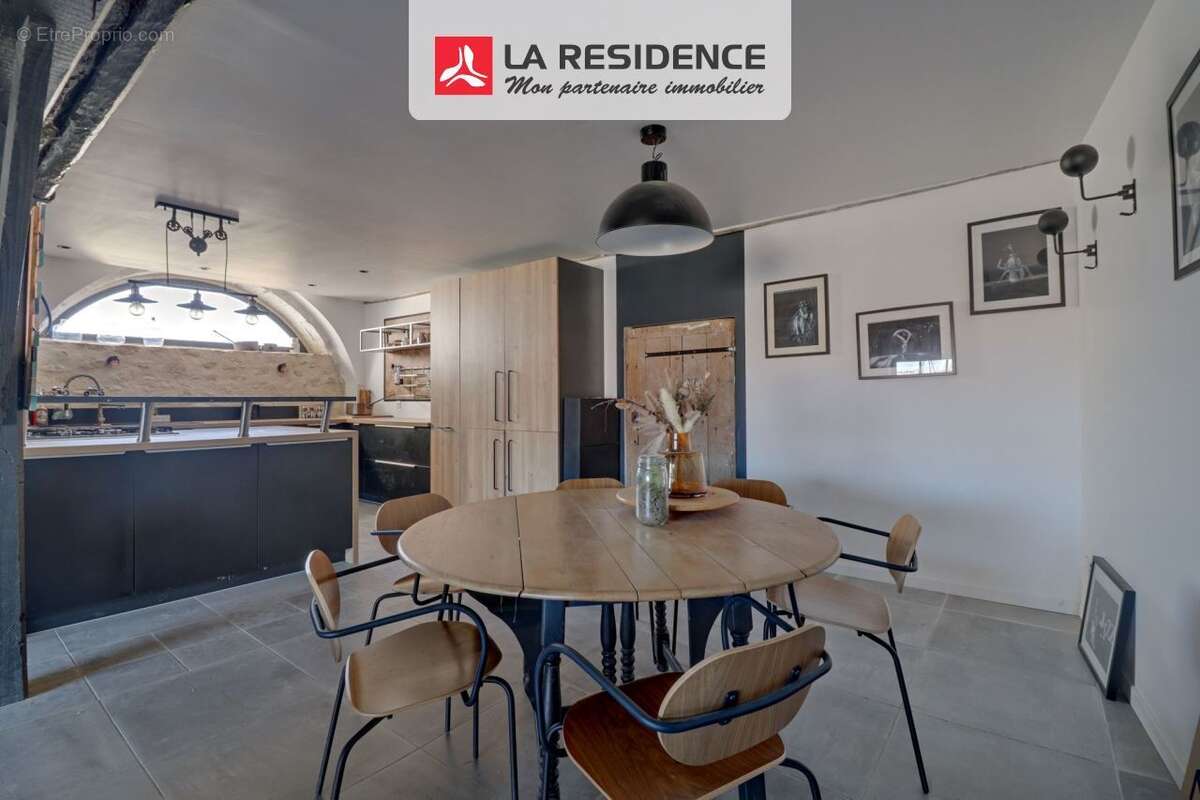 Maison à MONTAINVILLE