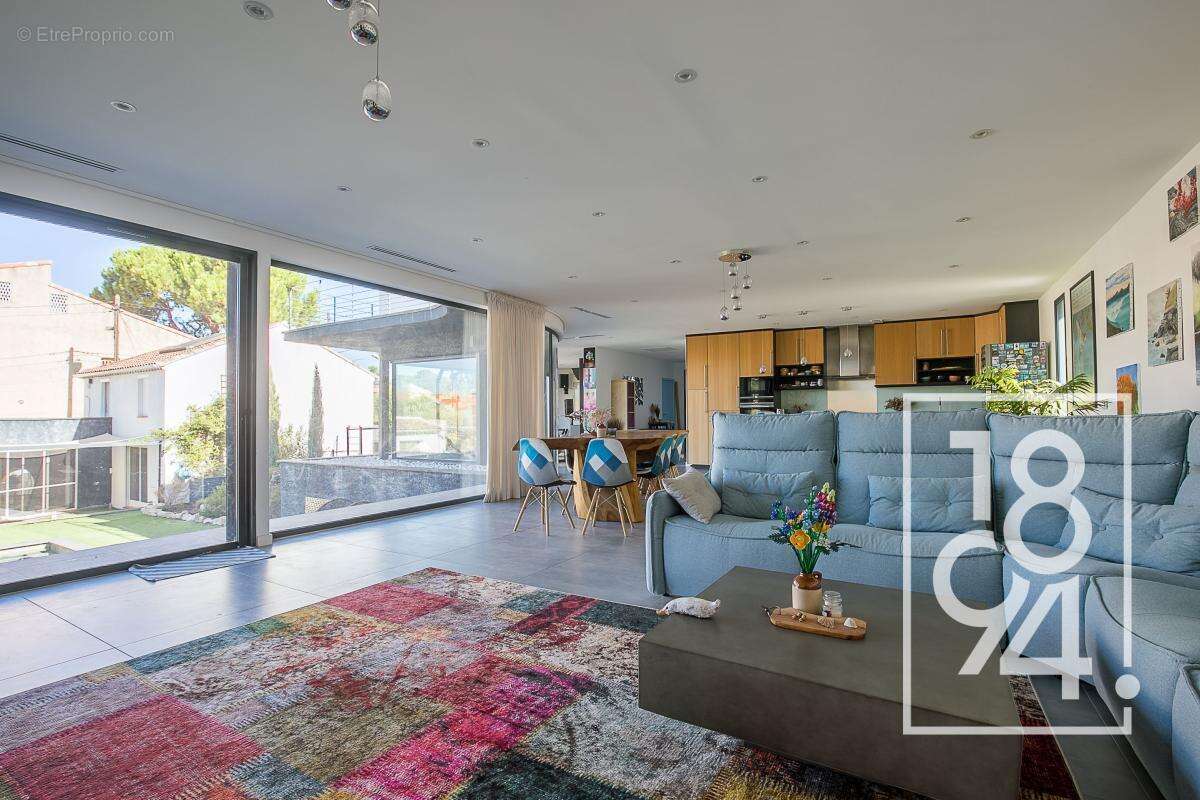 Maison à MARSEILLE-10E