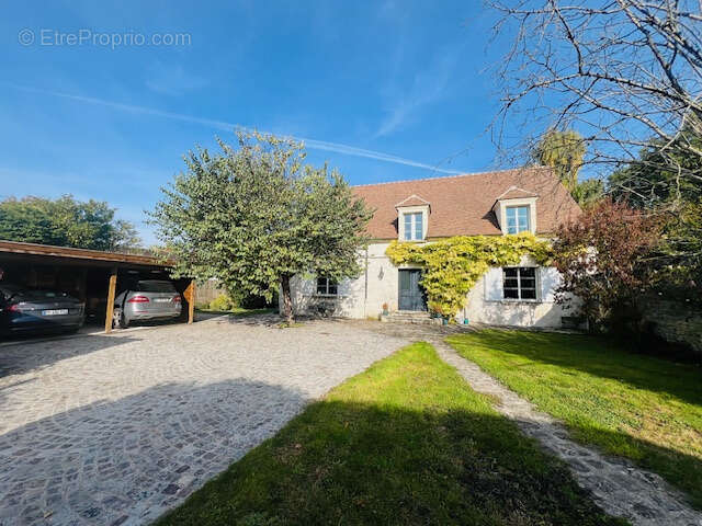 Maison à SENLIS