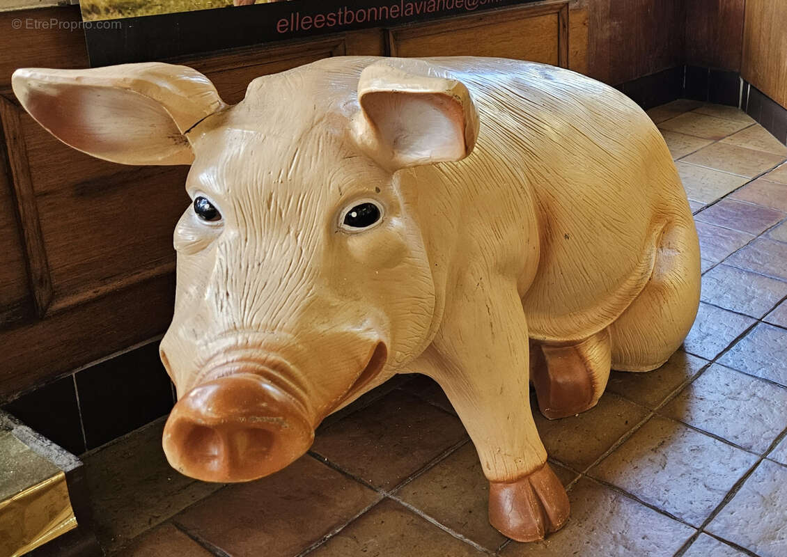 Commerce à LA BAZOCHE-GOUET