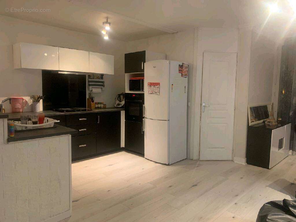 Appartement à CORBEIL-ESSONNES