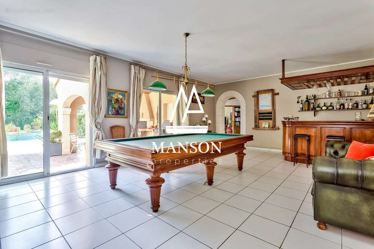 Maison à PESSAC