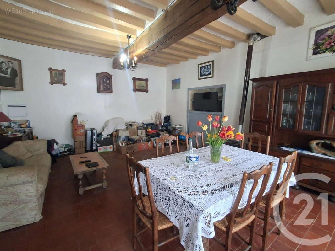 Maison à ETAIS-LA-SAUVIN