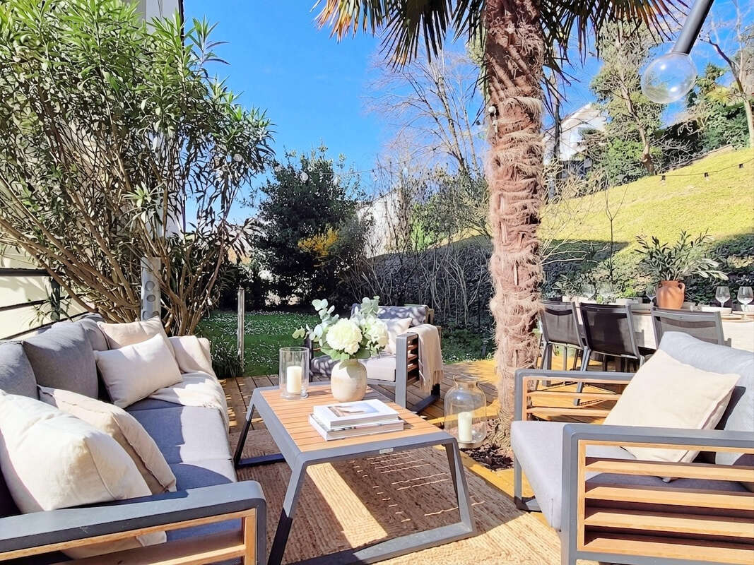 Appartement à FONTAINES-SUR-SAONE