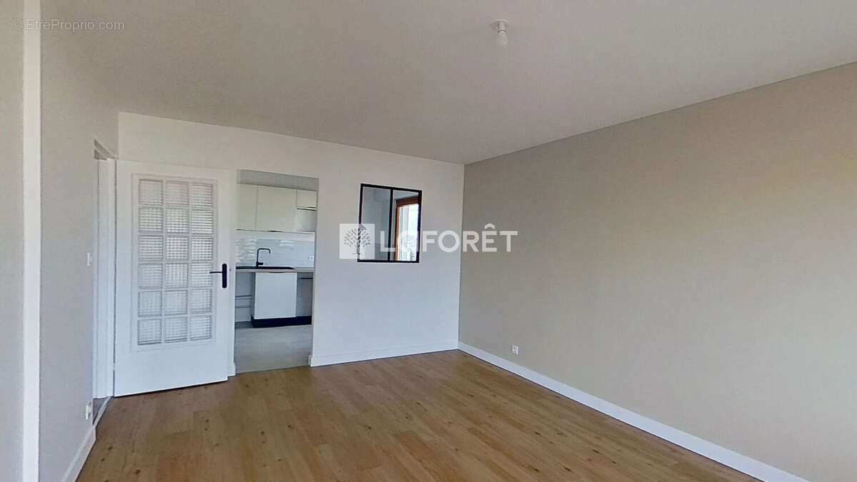 Appartement à LYON-8E