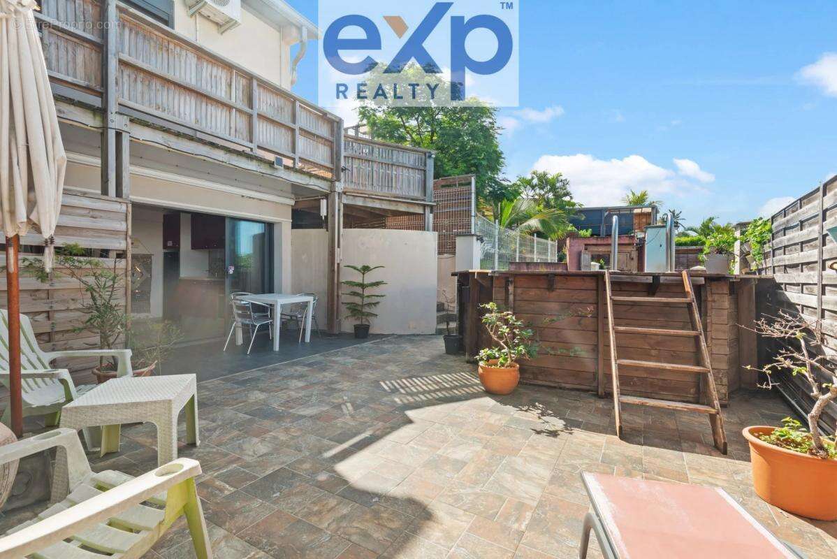 Maison à SAINT-PIERRE