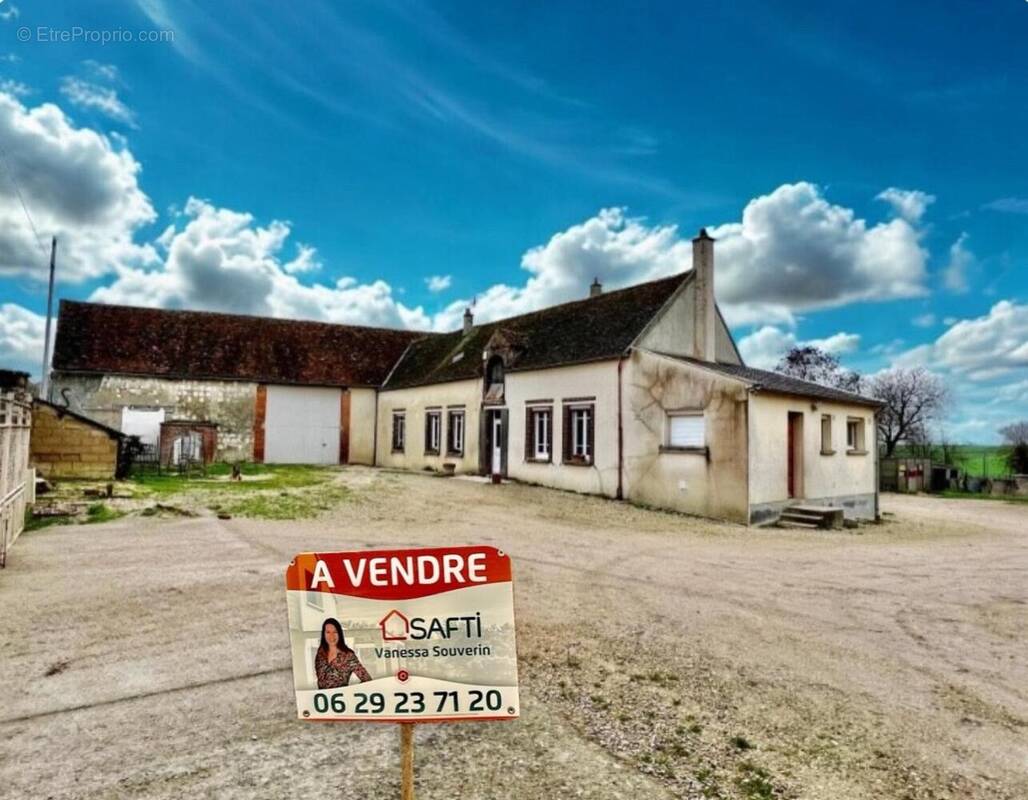 Photo 1 - Maison à BRAY-SUR-SEINE