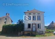 Maison à EPINAC